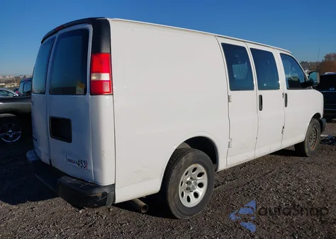 2014 Chevrolet Express G1500 z USA, uszkodzony, nr VIN 1GCSGAFX1E1109390